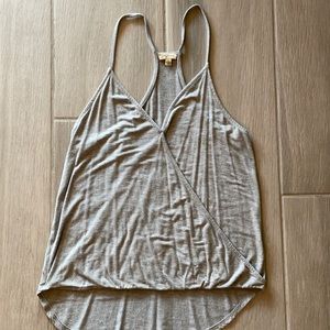 Gray tank top